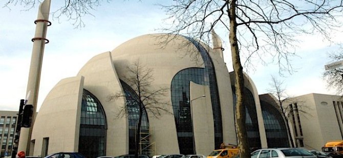 Almanya İslamı teşvik edilecek