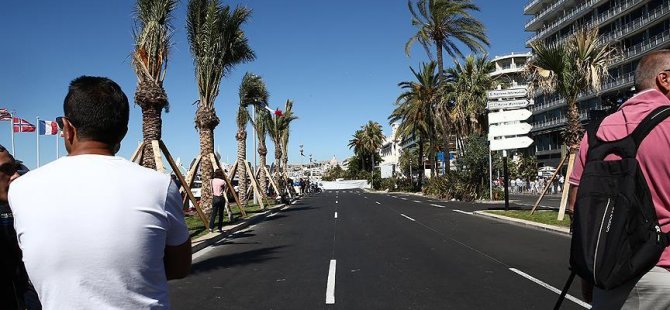 Sahilde 2 kilometrelik ölüm yolu