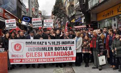 CHP Gençlik Kolları Genel Başkanı İzmit'te