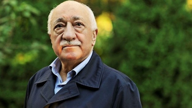 Fethullah Gülen'in bütün kitapları toplatılacak