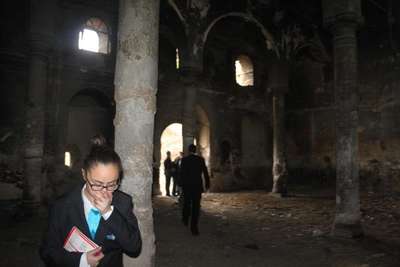 TARİHİ KİLİSE AT AHIRI DEĞİL MÜZE OLSUN