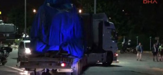 Atatürk Havalimanı'na 2 tır mühimmat getirildi