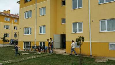Onarılmayan kanalizasyona şarkılı tepki