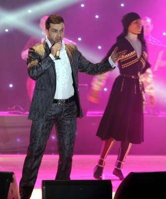 Kafkas şarkıcı Nahush Kerim Kayseri’de konser verdi