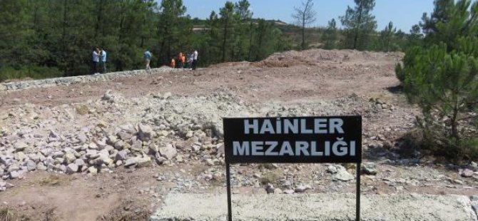 İstanbul'da 'hainler mezarlığı' yapıldı