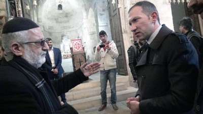 CHP Gençlik Kolları Başkanı Mardin'de Süryanileri ziyaret etti