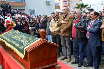 Kazada ölen üniversiteli toprağa verildi