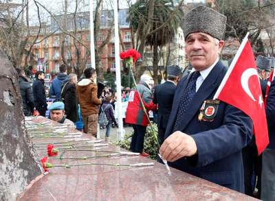 ZONGULDAK’TA SARIKAMIŞ ŞEHİTLERİNİ ANMA YÜRÜYÜŞÜ