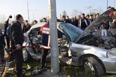 Adapazarı'nda kaza: 2 ölü