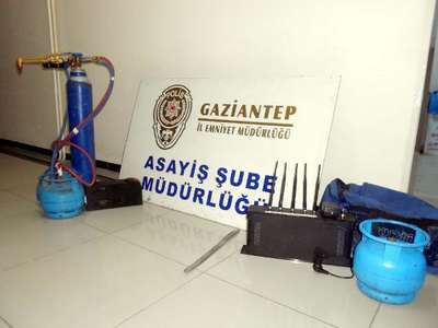 Jammerli hırsızlara gözaltı