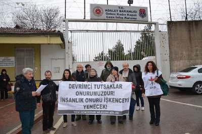 Gebze Kadın Cezaevi'nde kadın mahkumlara insanlık dışı muamele iddiası