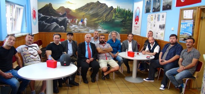 Demokrasi ve Şehitler Mitingi Almanya'da ilgiyle izlendi