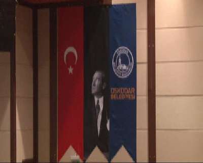 Hizb-ut Tahrircilerin Hilafet Konferansı'nda "Atatürk posteri" tartışması