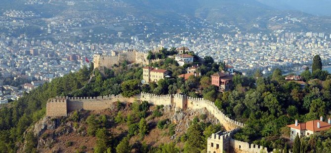 Alanya'dan 79 milletten 39 bin kişi mülk aldı