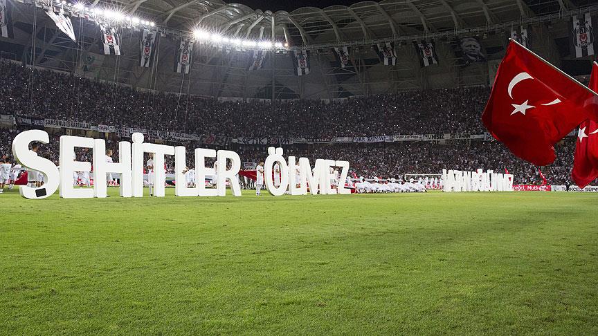 Süper Kupa maçında şehitler unutulmadı