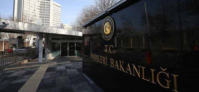 Viyana'daki 'panoya' Dışişleri Bakanlığı müdahale etti