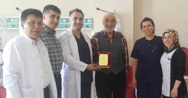 Gurbetçiler memlekette hastaneyi yeniledi