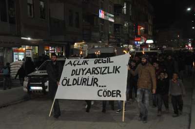 Bingöl Üniversitesi öğrencilerine Hakkari'den destek