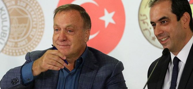 Fenerbahçe'de Advocaat imzayı attı