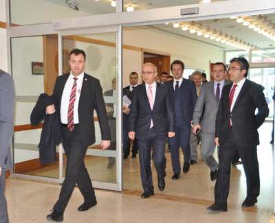 Ulaştırma Bakanı Elvan, "Milletimizin başı sağ olsun"