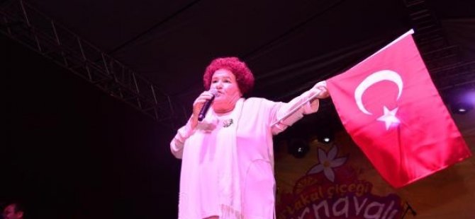 Selda Bağcan Berlin'e geliyor