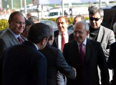 Kılıçdaroğlu, Konya'da çiftçilerle buluştu
