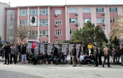 Somalı madencilerin tazminat eylemi sürüyor