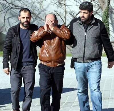 Aşk mektubu yazıp elle taciz iddiasına tutuklama