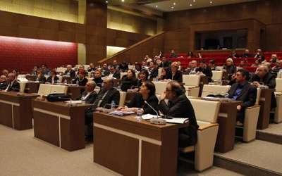 Kadıköy Belediyesi’nin CHP’li Meclis Üyeleri"İşletmelere “mor bayrak” verilsin