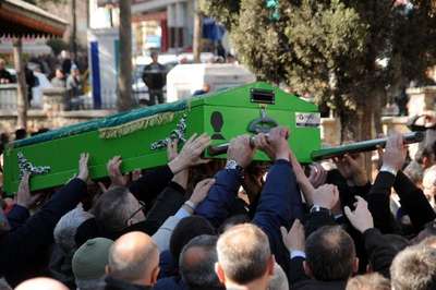Evinde ölü bulunan iş adamı son yolculuğuna uğurlandı