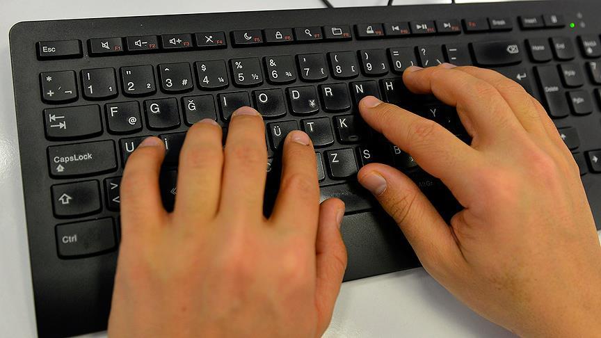 F klavyenin mucidi hayatını kaybetti