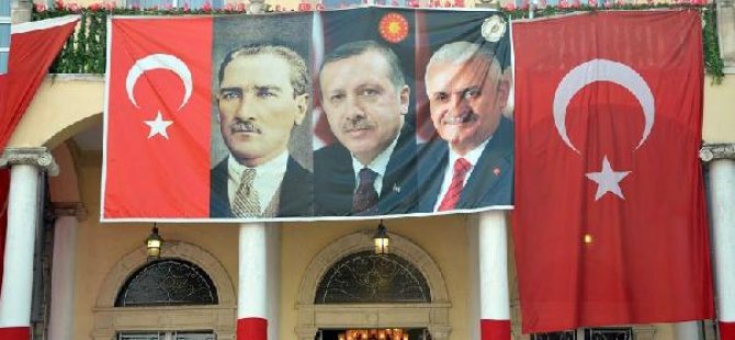 Chp'li Çam'dan 9 Eylül'de poster tepkisi