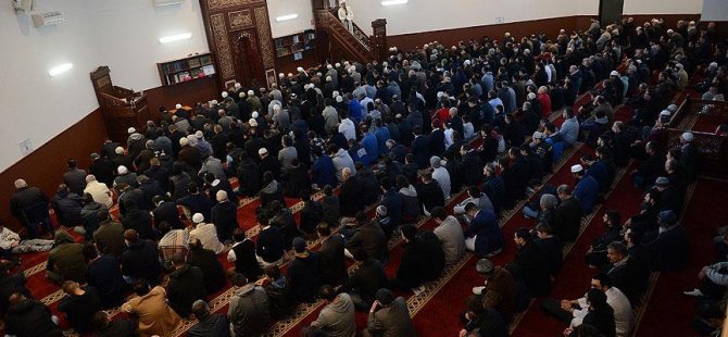 Almanya'da 4,7 milyon Müslüman yaşıyor