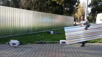 Ege Üniversitesi'nde eylem alanına sac bariyer