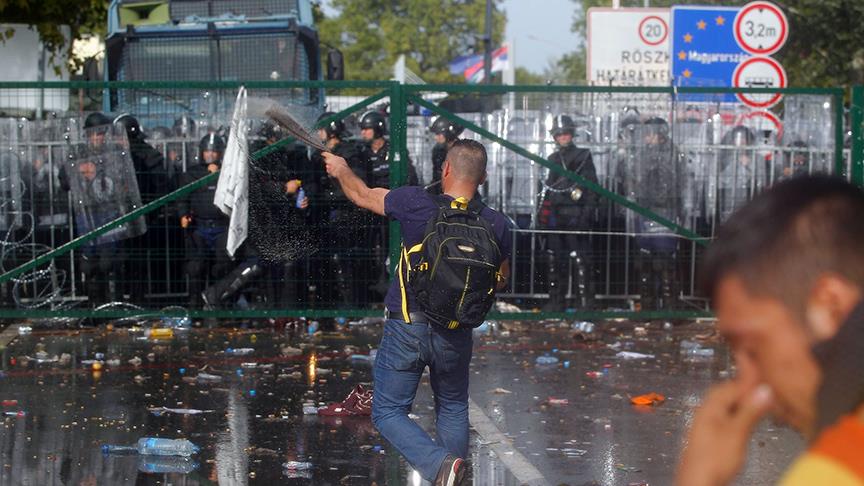 Lüksemburg Macaristan'ın AB'den atılmasını istedi