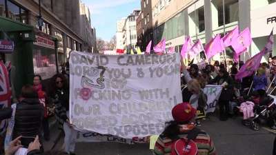 Özgür Tibet için Londra’da yürüdüler