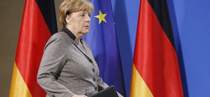Merkel adaylığını açıkladı