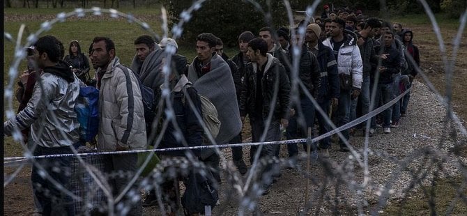 9 bin sığınmacıya okula gitme şartıyla oturum