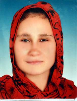 Abla, sevgilisiyle kaçan kız kardeşini üzerine benzin döküp yaktı