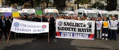 Hamile 112 görevlisine hastadan tekmeli saldırı