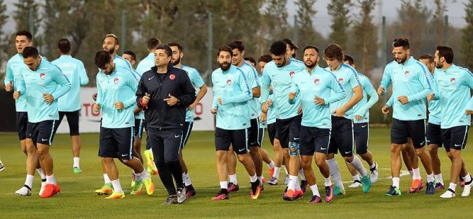 Milliler Ukrayna maçınına hazır