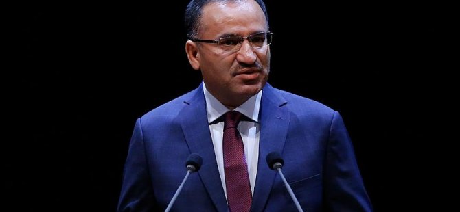 'Yanlışı yapan AYM değil CHP'dir'