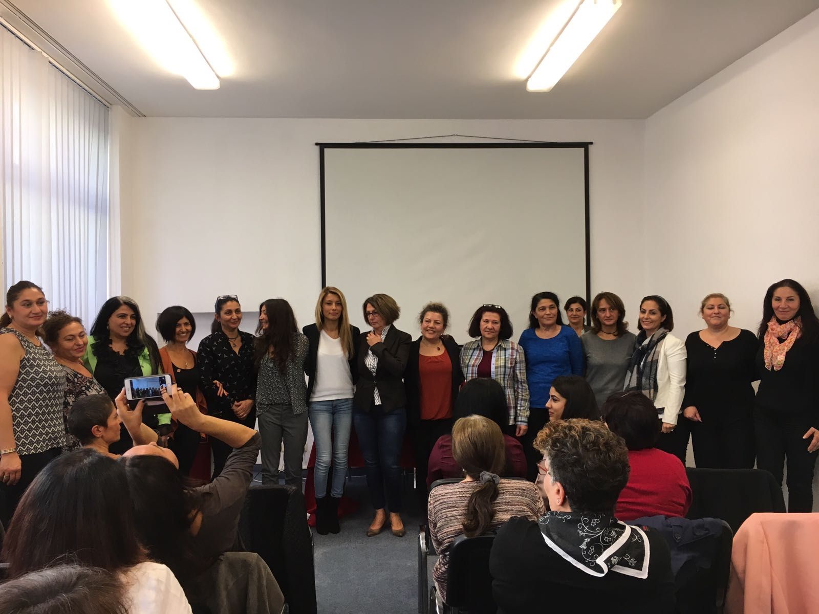 CHP NRW kadın kolları kuruldu