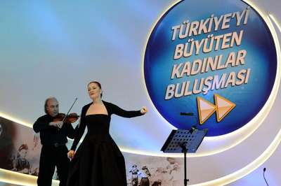 "Türkiye'yi Büyüten Kadınlar Buluşması" gerçekleştirildi