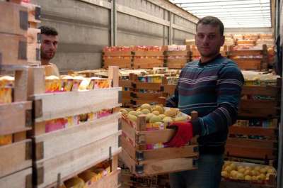 Hem sığınmacıları, hem üreticileri sevindiren yardım