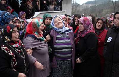 Maden ocağında göçük: 1 ölü, 2 yaralı (3)
