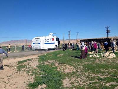 Nusaybin'de iki köy arasındaki arazi sürülünce olay çıktı
