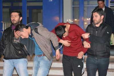 Traktör hırsızlığı şüphelileri tutuklandı