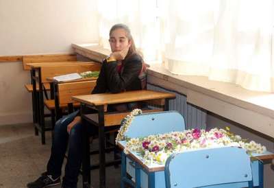 Liseli Sude, gözyaşları arasında uğurlandı (2)- YENİDEN