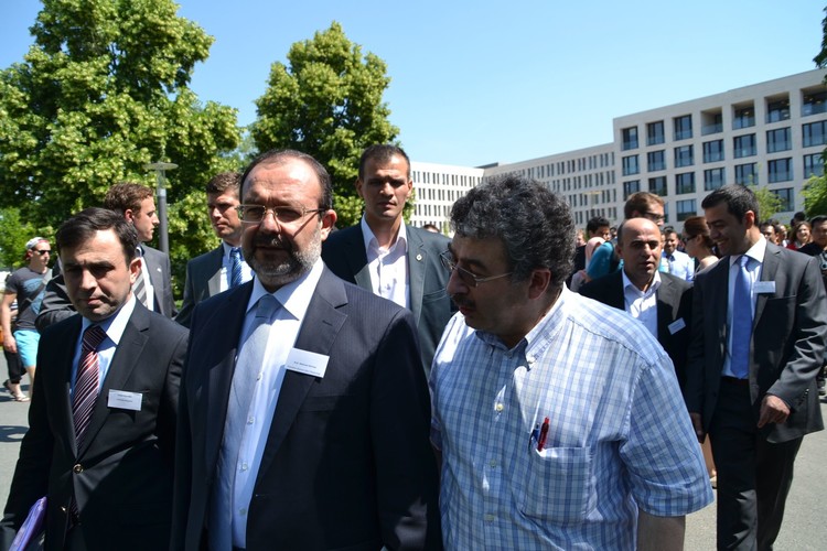 Bomba gibi açılış